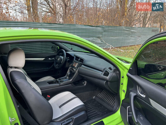 Зеленый Хонда Цивик, объемом двигателя 2 л и пробегом 128 тыс. км за 12000 $, фото 10 на Automoto.ua