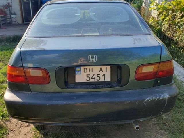Зеленый Хонда Цивик, объемом двигателя 1 л и пробегом 285 тыс. км за 2000 $, фото 2 на Automoto.ua