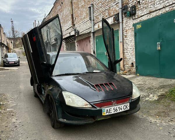 Зеленый Хонда Цивик, объемом двигателя 1.6 л и пробегом 250 тыс. км за 1100 $, фото 1 на Automoto.ua