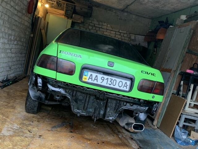 Хонда Цивик 1995 в Фастове на Automoto.ua Зеленый Хонда Цивик, объемом двигателя 1.5 л и пробегом 100 тыс. км за 2200 $, фото 9 на Automoto.ua