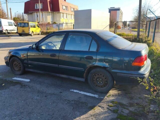 Зелений Хонда Сівік, об'ємом двигуна 1.5 л та пробігом 450 тис. км за 800 $, фото 2 на Automoto.ua