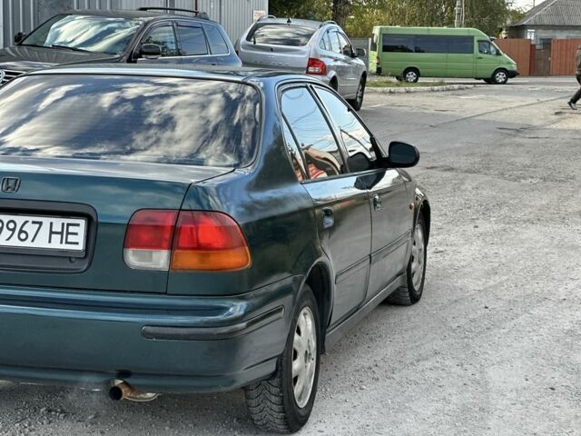 Зелений Хонда Сівік, об'ємом двигуна 1.4 л та пробігом 250 тис. км за 1800 $, фото 5 на Automoto.ua