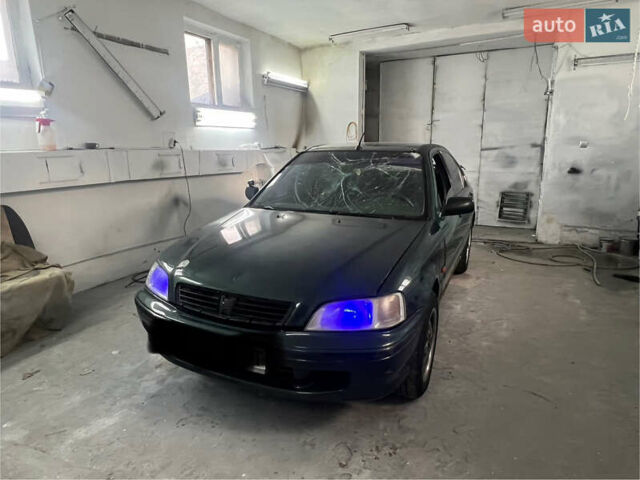 Зеленый Хонда Цивик, объемом двигателя 1.4 л и пробегом 298 тыс. км за 1000 $, фото 1 на Automoto.ua