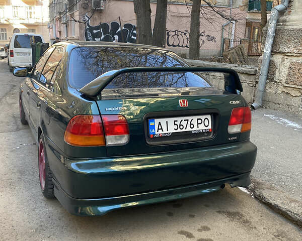 Зеленый Хонда Цивик, объемом двигателя 1.4 л и пробегом 249 тыс. км за 4150 $, фото 3 на Automoto.ua