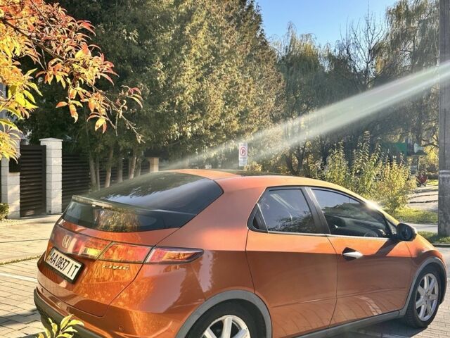 Помаранчевий Хонда Сівік, об'ємом двигуна 1.8 л та пробігом 150 тис. км за 7200 $, фото 5 на Automoto.ua