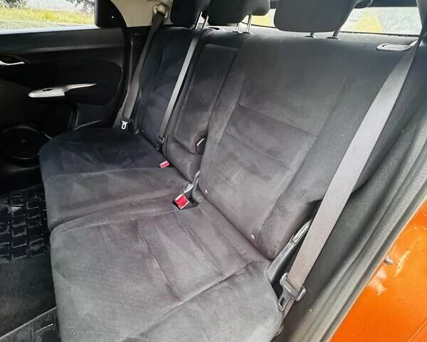 Помаранчевий Хонда Сівік, об'ємом двигуна 1.8 л та пробігом 225 тис. км за 5499 $, фото 10 на Automoto.ua