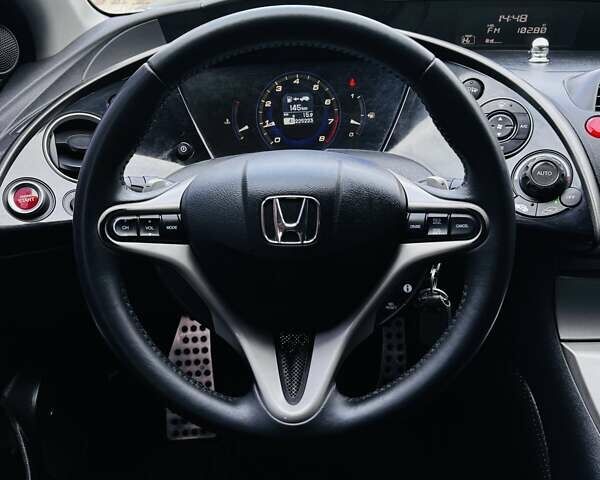 Помаранчевий Хонда Сівік, об'ємом двигуна 1.8 л та пробігом 225 тис. км за 5499 $, фото 13 на Automoto.ua