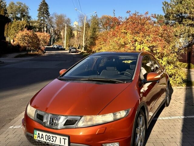 Помаранчевий Хонда Сівік, об'ємом двигуна 1.8 л та пробігом 150 тис. км за 7200 $, фото 4 на Automoto.ua