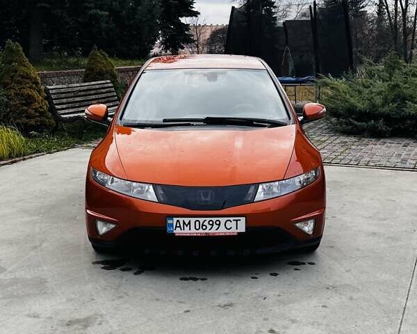 Помаранчевий Хонда Сівік, об'ємом двигуна 1.8 л та пробігом 225 тис. км за 5499 $, фото 6 на Automoto.ua