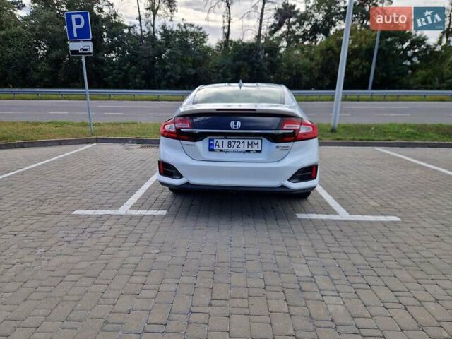 Белый Хонда Клерити, объемом двигателя 1.5 л и пробегом 125 тыс. км за 17500 $, фото 4 на Automoto.ua