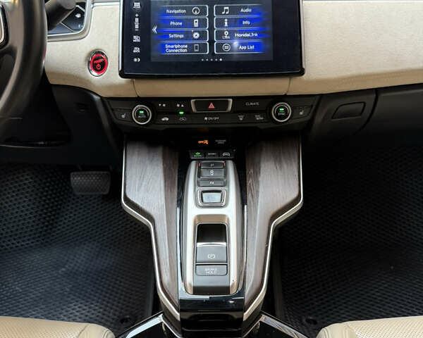 Белый Хонда Клерити, объемом двигателя 1.5 л и пробегом 92 тыс. км за 18200 $, фото 17 на Automoto.ua