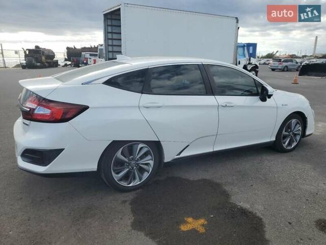 Белый Хонда Клерити, объемом двигателя 0 л и пробегом 136 тыс. км за 3000 $, фото 2 на Automoto.ua