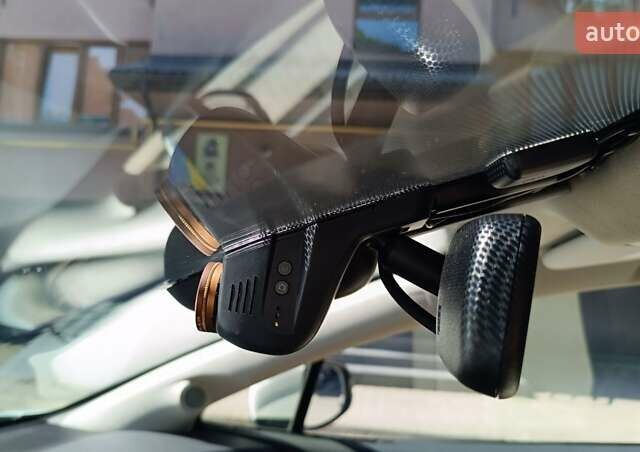 Білий Хонда Клериті, об'ємом двигуна 1.5 л та пробігом 110 тис. км за 20000 $, фото 27 на Automoto.ua