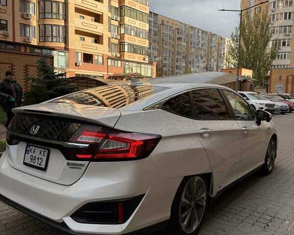 Белый Хонда Клерити, объемом двигателя 1.5 л и пробегом 92 тыс. км за 18200 $, фото 8 на Automoto.ua