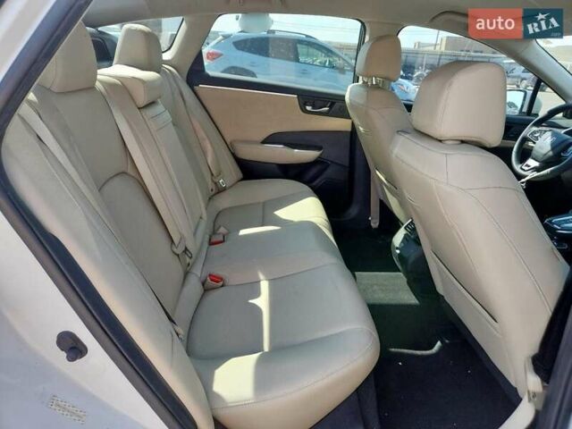 Белый Хонда Клерити, объемом двигателя 0 л и пробегом 38 тыс. км за 3000 $, фото 9 на Automoto.ua