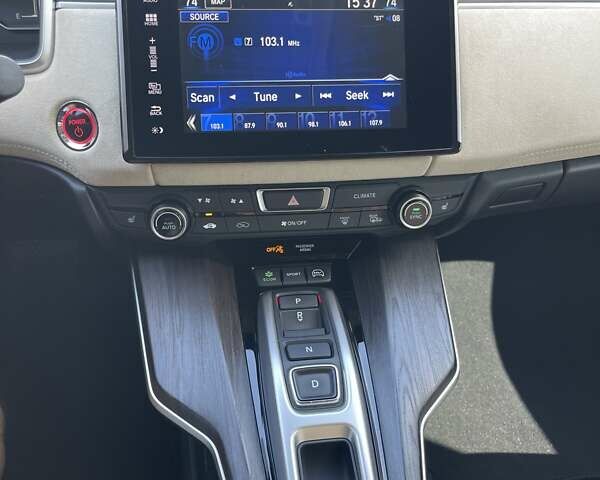 Белый Хонда Клерити, объемом двигателя 1.5 л и пробегом 19 тыс. км за 22500 $, фото 25 на Automoto.ua