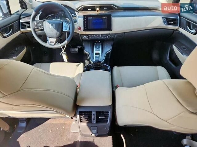 Белый Хонда Клерити, объемом двигателя 0 л и пробегом 38 тыс. км за 3000 $, фото 7 на Automoto.ua
