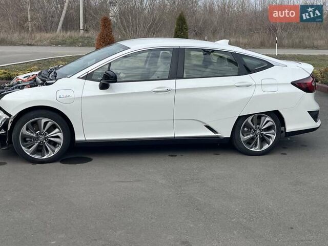 Белый Хонда Клерити, объемом двигателя 0 л и пробегом 104 тыс. км за 9800 $, фото 31 на Automoto.ua