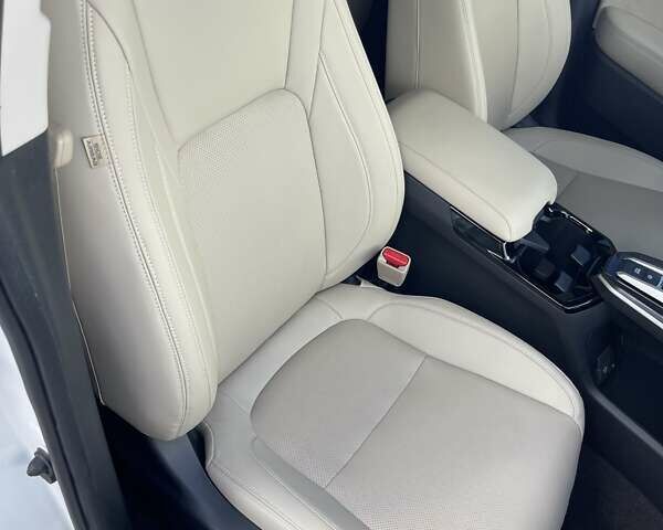 Белый Хонда Клерити, объемом двигателя 1.5 л и пробегом 19 тыс. км за 22500 $, фото 23 на Automoto.ua