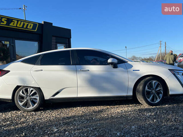 Білий Хонда Клериті, об'ємом двигуна 1.5 л та пробігом 81 тис. км за 20500 $, фото 7 на Automoto.ua