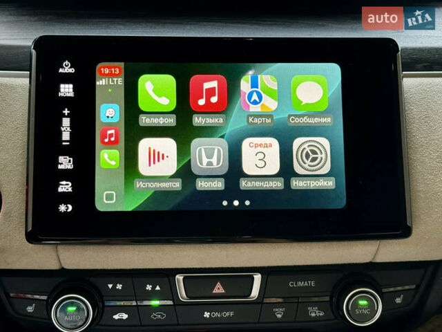 Белый Хонда Клерити, объемом двигателя 1.5 л и пробегом 91 тыс. км за 20700 $, фото 12 на Automoto.ua