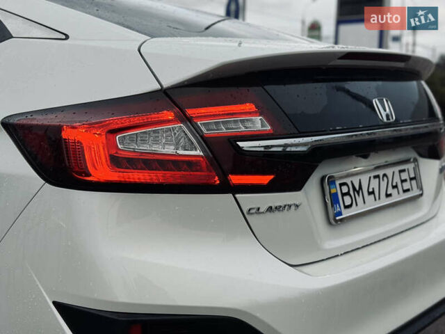 Белый Хонда Клерити, объемом двигателя 1.5 л и пробегом 47 тыс. км за 19600 $, фото 11 на Automoto.ua
