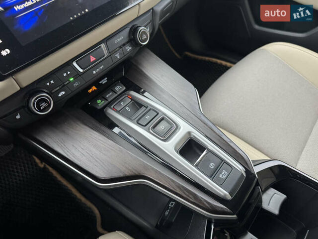 Белый Хонда Клерити, объемом двигателя 1.5 л и пробегом 47 тыс. км за 19600 $, фото 20 на Automoto.ua