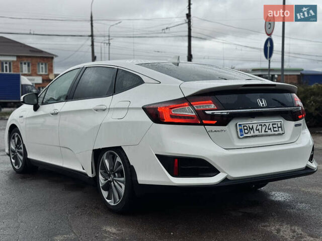 Белый Хонда Клерити, объемом двигателя 1.5 л и пробегом 47 тыс. км за 19600 $, фото 4 на Automoto.ua