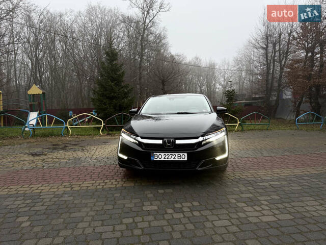 Черный Хонда Клерити, объемом двигателя 1.5 л и пробегом 138 тыс. км за 17800 $, фото 14 на Automoto.ua