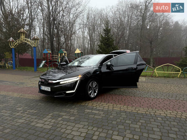 Черный Хонда Клерити, объемом двигателя 1.5 л и пробегом 138 тыс. км за 17800 $, фото 18 на Automoto.ua