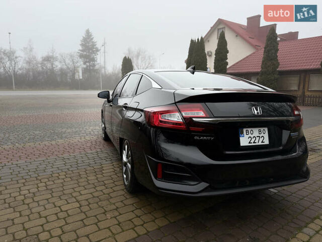 Черный Хонда Клерити, объемом двигателя 1.5 л и пробегом 138 тыс. км за 17800 $, фото 7 на Automoto.ua
