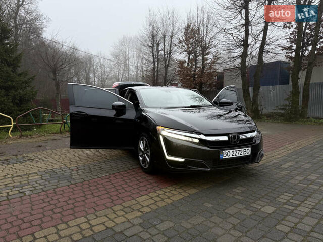 Черный Хонда Клерити, объемом двигателя 1.5 л и пробегом 138 тыс. км за 17800 $, фото 19 на Automoto.ua
