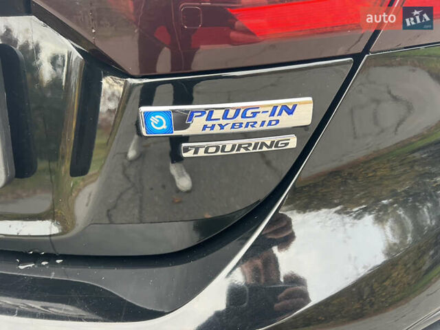 Черный Хонда Клерити, объемом двигателя 1.5 л и пробегом 131 тыс. км за 18500 $, фото 1 на Automoto.ua