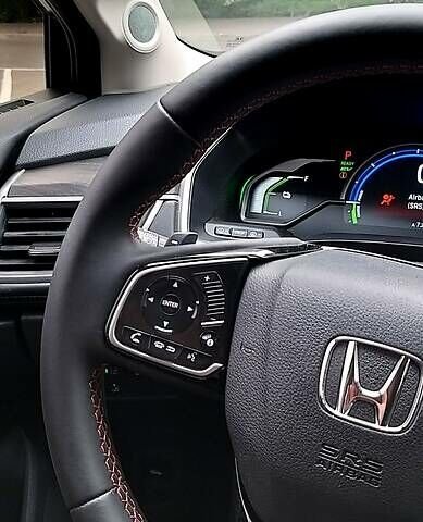Чорний Хонда Клериті, об'ємом двигуна 1.5 л та пробігом 55 тис. км за 23500 $, фото 5 на Automoto.ua
