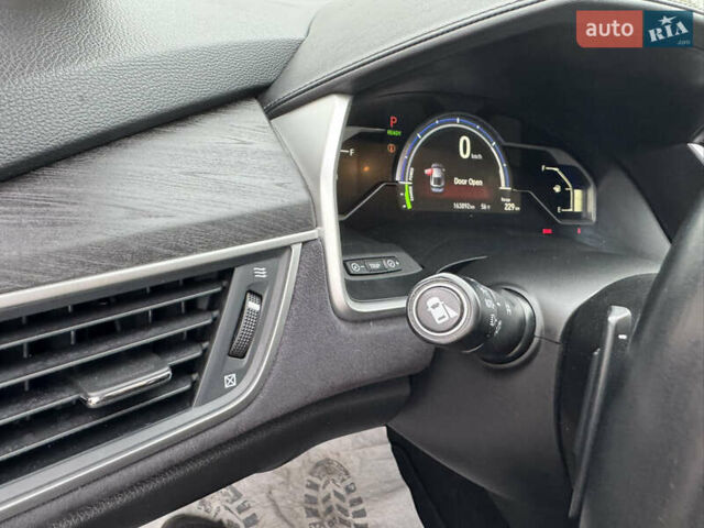 Черный Хонда Клерити, объемом двигателя 1.5 л и пробегом 163 тыс. км за 18900 $, фото 61 на Automoto.ua