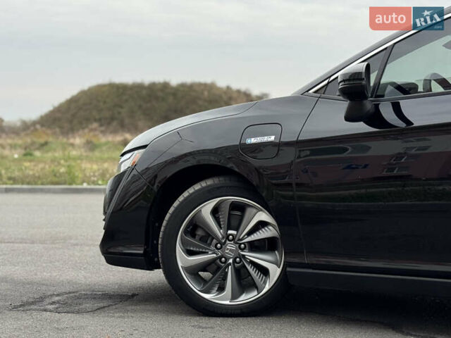 Чорний Хонда Клериті, об'ємом двигуна 1.5 л та пробігом 163 тис. км за 18777 $, фото 19 на Automoto.ua