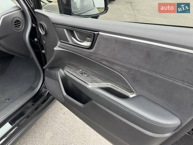 Чорний Хонда Клериті, об'ємом двигуна 1.5 л та пробігом 163 тис. км за 18777 $, фото 74 на Automoto.ua