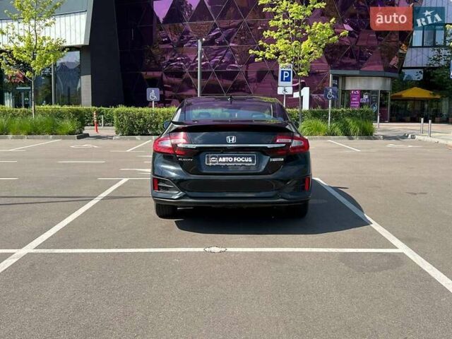 Черный Хонда Клерити, объемом двигателя 1.5 л и пробегом 270 тыс. км за 13990 $, фото 5 на Automoto.ua