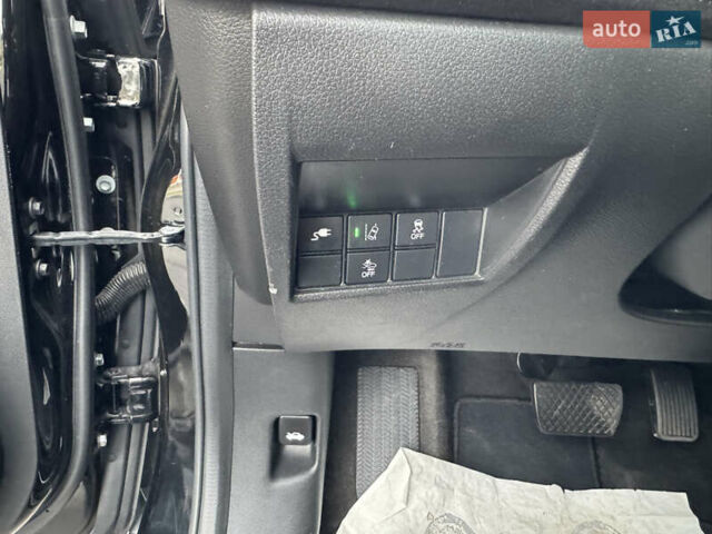 Чорний Хонда Клериті, об'ємом двигуна 1.5 л та пробігом 163 тис. км за 18777 $, фото 55 на Automoto.ua