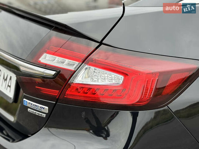 Чорний Хонда Клериті, об'ємом двигуна 1.5 л та пробігом 163 тис. км за 18777 $, фото 15 на Automoto.ua