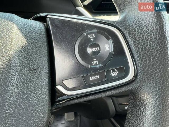 Черный Хонда Клерити, объемом двигателя 1.5 л и пробегом 270 тыс. км за 13990 $, фото 17 на Automoto.ua