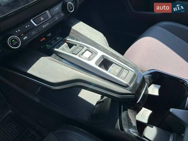 Черный Хонда Клерити, объемом двигателя 1.5 л и пробегом 270 тыс. км за 13990 $, фото 21 на Automoto.ua