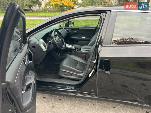 Черный Хонда Клерити, объемом двигателя 1.5 л и пробегом 131 тыс. км за 18500 $, фото 5 на Automoto.ua