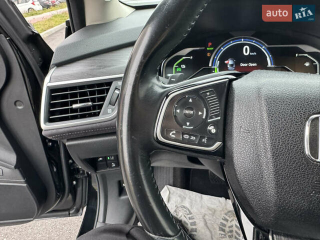 Чорний Хонда Клериті, об'ємом двигуна 1.5 л та пробігом 163 тис. км за 18777 $, фото 53 на Automoto.ua