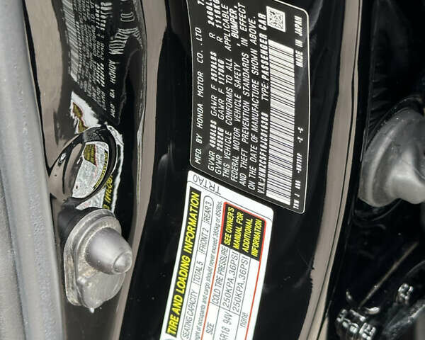 Чорний Хонда Клериті, об'ємом двигуна 1.5 л та пробігом 120 тис. км за 19299 $, фото 13 на Automoto.ua