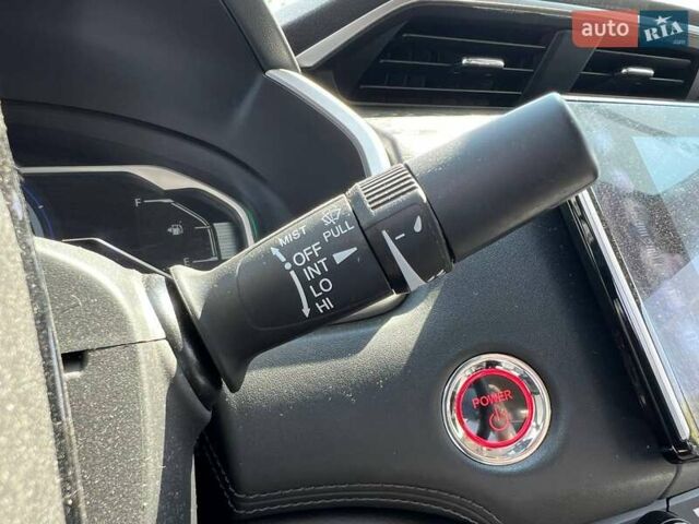 Черный Хонда Клерити, объемом двигателя 1.5 л и пробегом 270 тыс. км за 13990 $, фото 19 на Automoto.ua