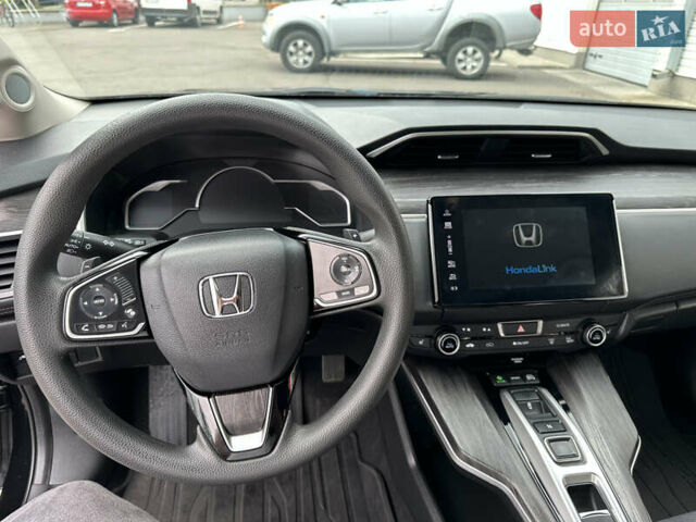 Чорний Хонда Клериті, об'ємом двигуна 1.5 л та пробігом 120 тис. км за 19299 $, фото 14 на Automoto.ua