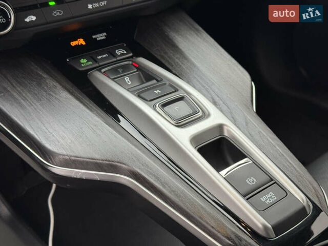 Чорний Хонда Клериті, об'ємом двигуна 1.5 л та пробігом 163 тис. км за 18777 $, фото 46 на Automoto.ua