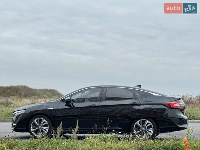 Черный Хонда Клерити, объемом двигателя 1.5 л и пробегом 163 тыс. км за 18900 $, фото 27 на Automoto.ua