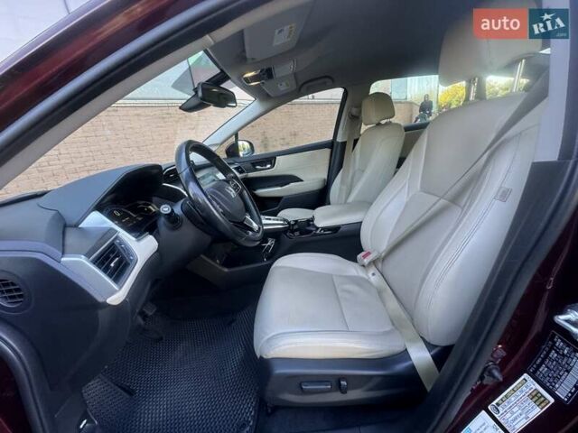 Червоний Хонда Клериті, об'ємом двигуна 1.5 л та пробігом 130 тис. км за 18500 $, фото 8 на Automoto.ua